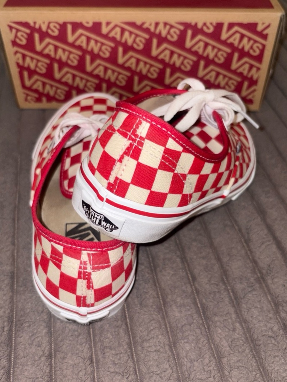 Vans Kids Checkerboard Low-Top Sneakers in Red and Cream